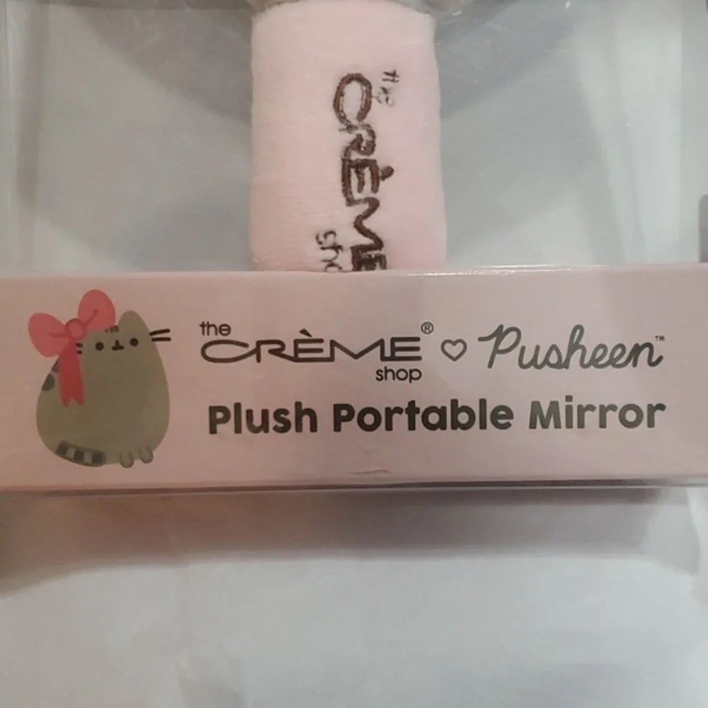 The Creme‎ Shop pusheen gray plush portable pink mirror new